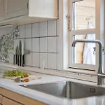 2 Bedroom Awesome In *