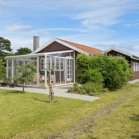 Semesterbostad 2 Bedroom Awesome In *